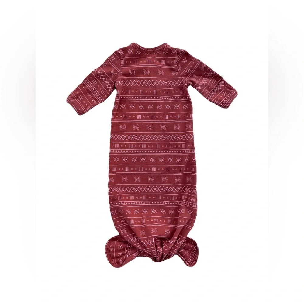Mebie Baby Size 0-3 Months Rust Aztec Print Sleeper Knot Gown
